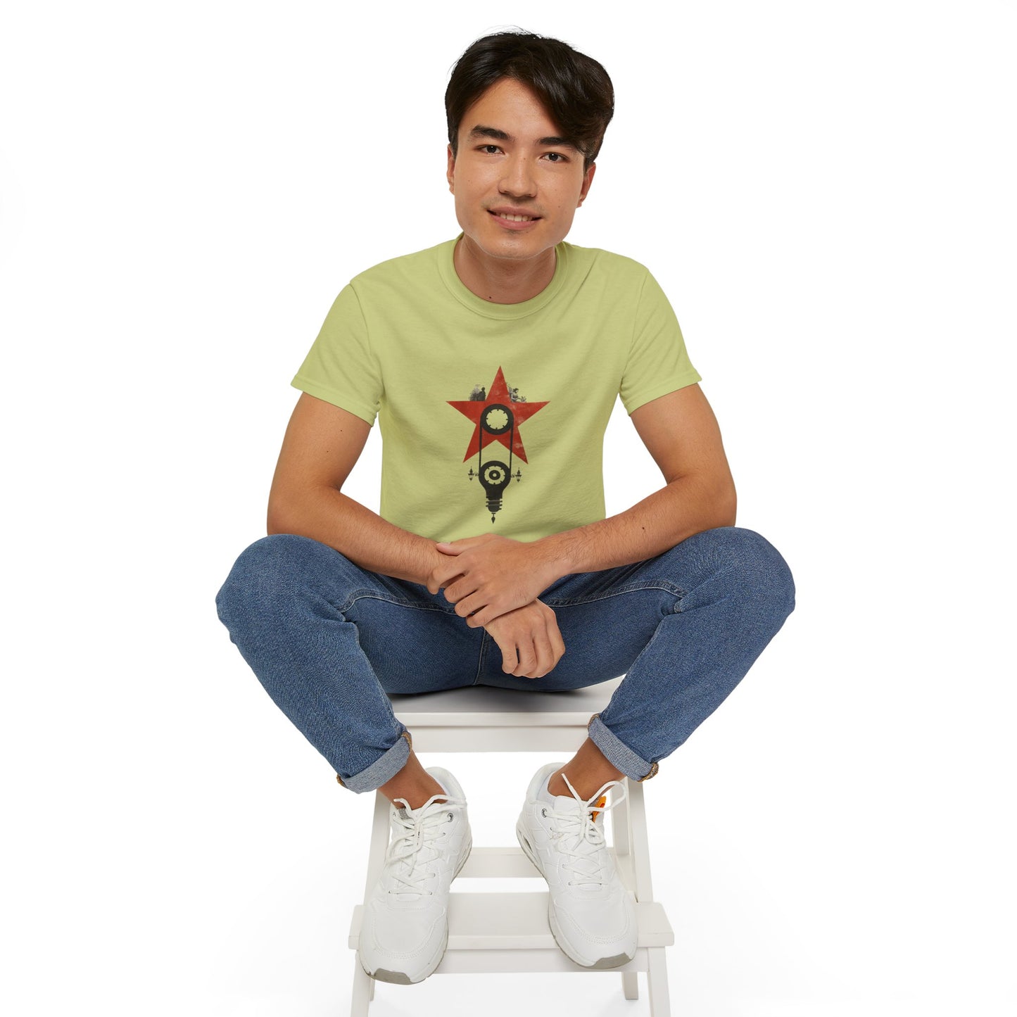 Red Star Mechanism Tee - Revolution T-Shirt, Steampunk Gear Shirt, Vintage Tech Art, Unisex Retro Design Tee