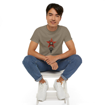 Red Star Mechanism Tee - Revolution T-Shirt, Steampunk Gear Shirt, Vintage Tech Art, Unisex Retro Design Tee